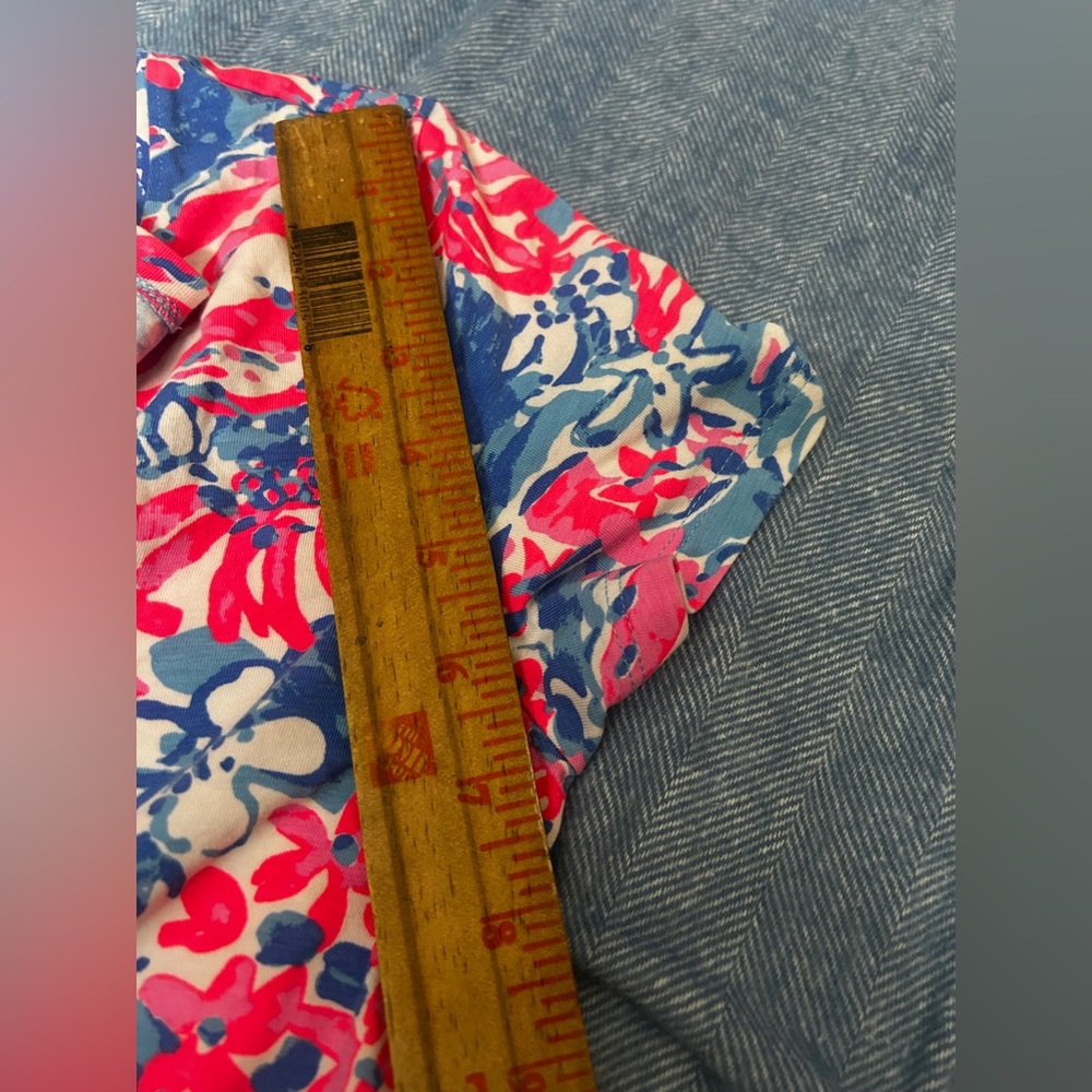 Lilly Pulitzer Red and White Fitted T-Shirt - Picture 3 of 6